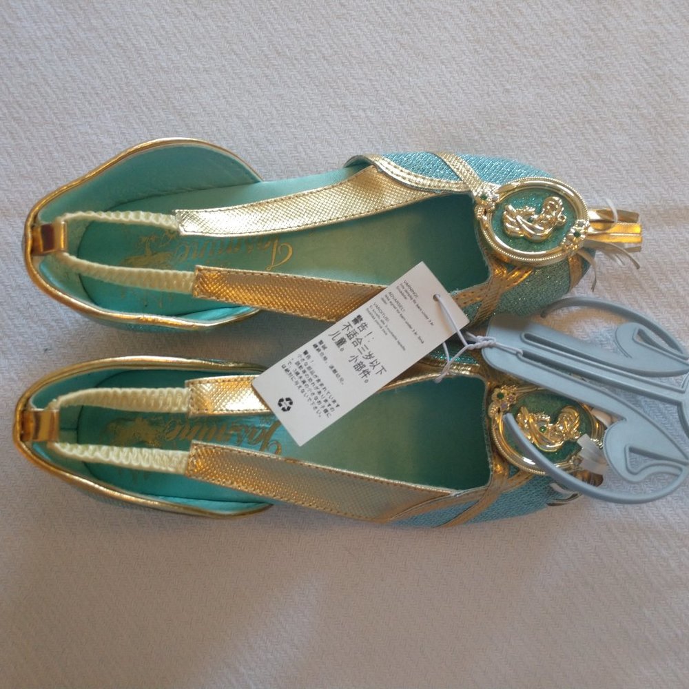 Disney Store Jasmine Shoes New with Tags!!